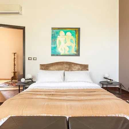 Flora Jungle Retreat By Perle Di Puglia